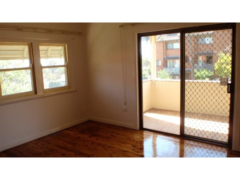 1 Mary  St, Merewether NSW 2291