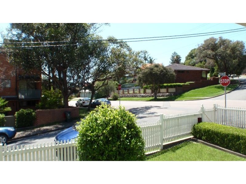1 Mary  St, Merewether NSW 2291