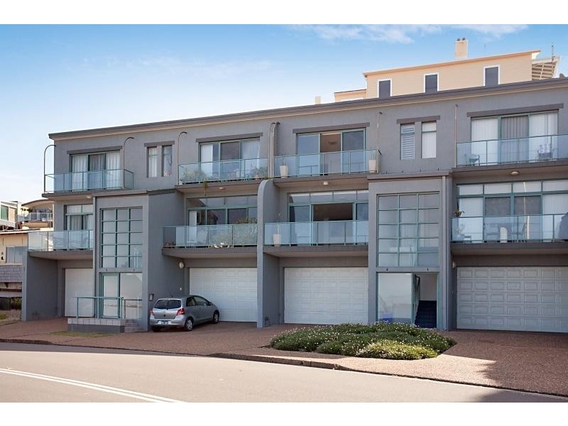 2/1 Shortland Esp, Newcastle East NSW 2300