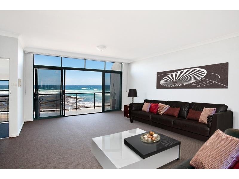 2/1 Shortland Esp, Newcastle East NSW 2300