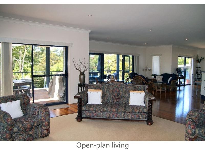 71 Tallwood  Ave, Mollymook NSW 2539