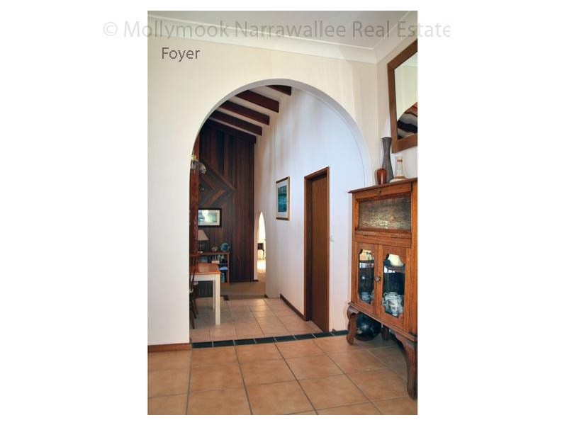 24 Parkview Pde, Mollymook Beach NSW 2539