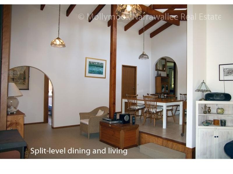 24 Parkview Pde, Mollymook Beach NSW 2539