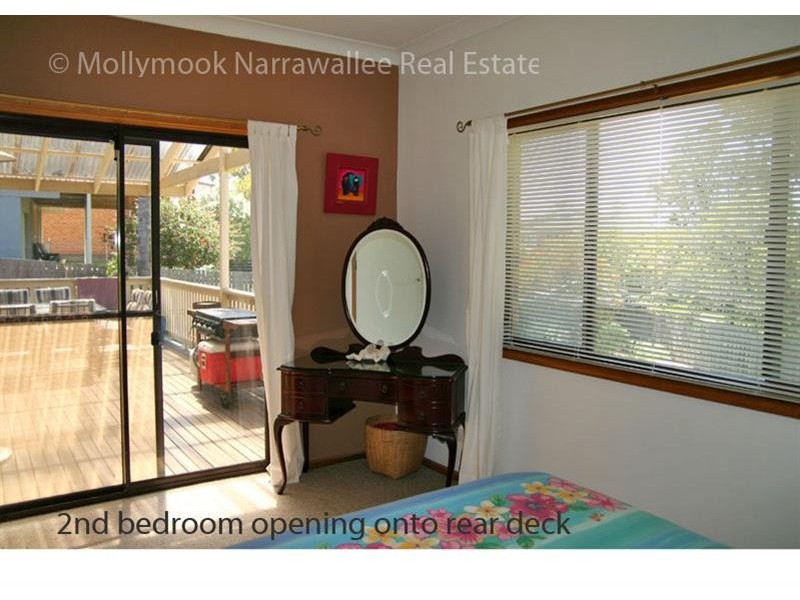 24 Parkview Pde, Mollymook Beach NSW 2539