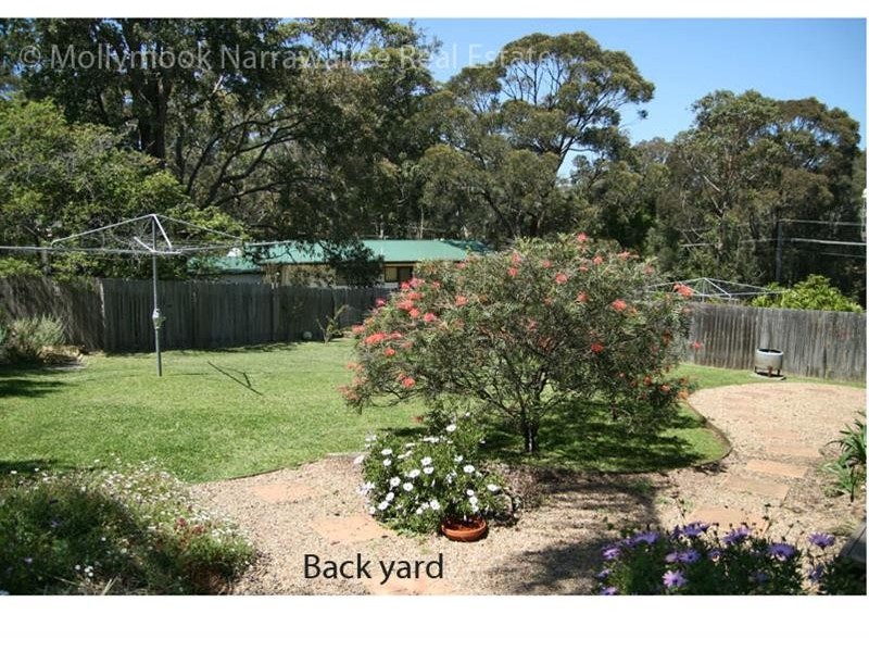 24 Parkview Pde, Mollymook Beach NSW 2539