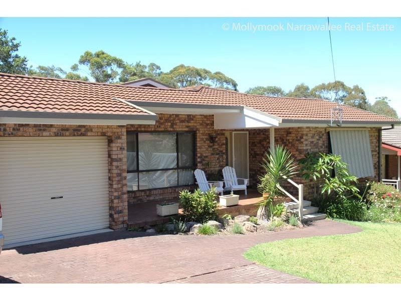 24 Parkview Pde, Mollymook Beach NSW 2539