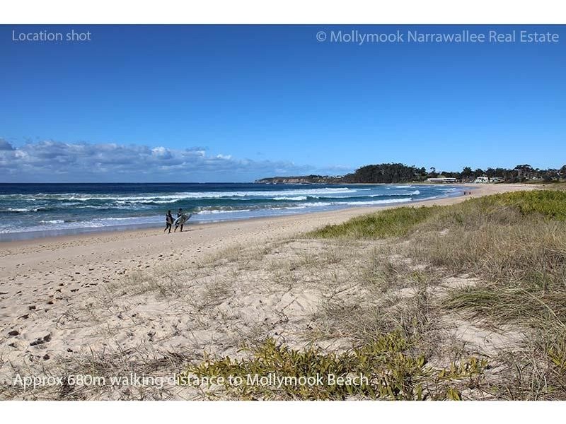 24 Parkview Pde, Mollymook Beach NSW 2539
