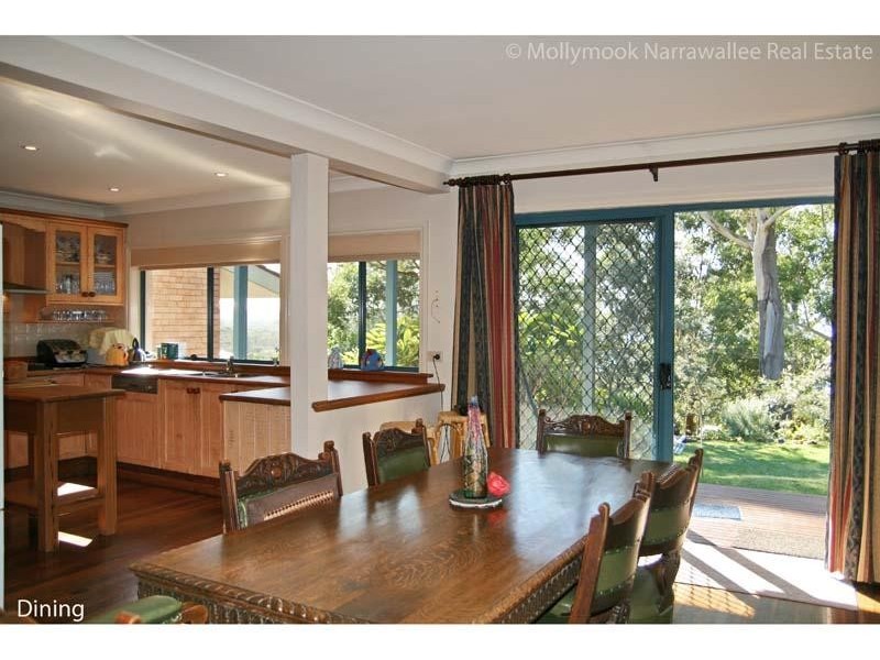 14 Tallwood Ave, Narrawallee NSW 2539