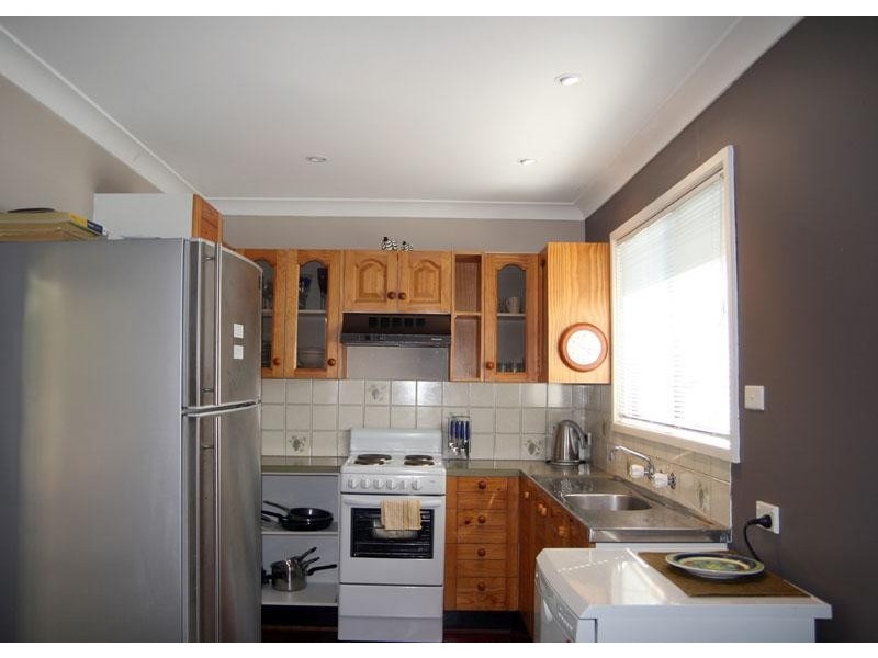 39 Ross Ave, Narrawallee NSW 2539
