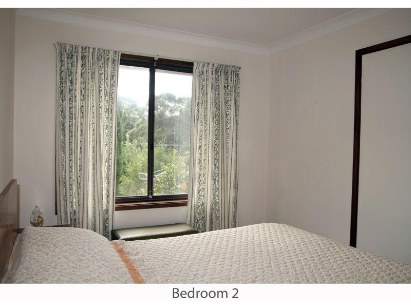 8 Rosella  Ave, Mollymook NSW 2539