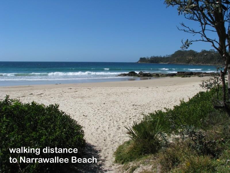 6 Seascape Cl, Narrawallee NSW 2539