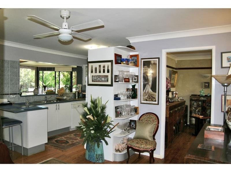 11 Parkview Pde, Mollymook NSW 2539