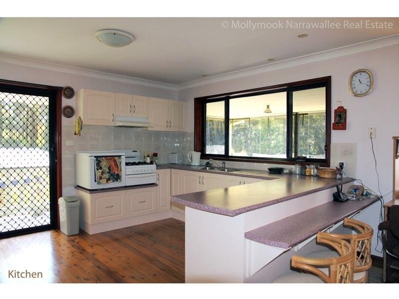 34 Oxley Cres, Mollymook Beach NSW 2539