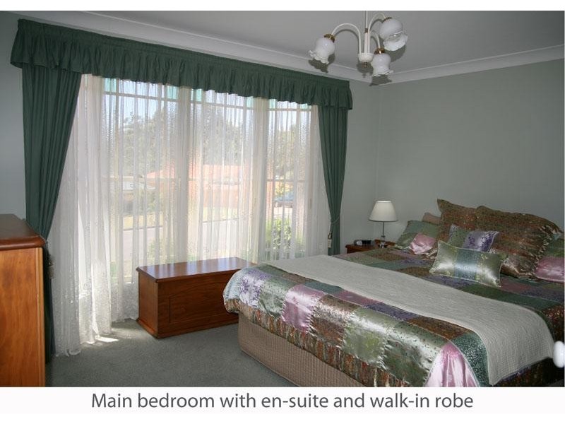 107 Leo  Dr, Narrawallee NSW 2539