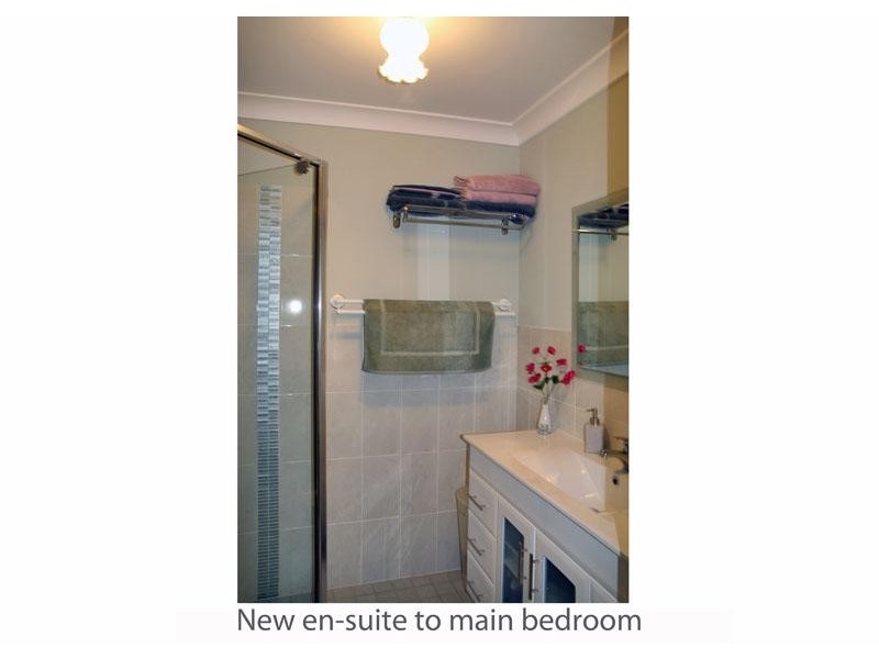 107 Leo  Dr, Narrawallee NSW 2539