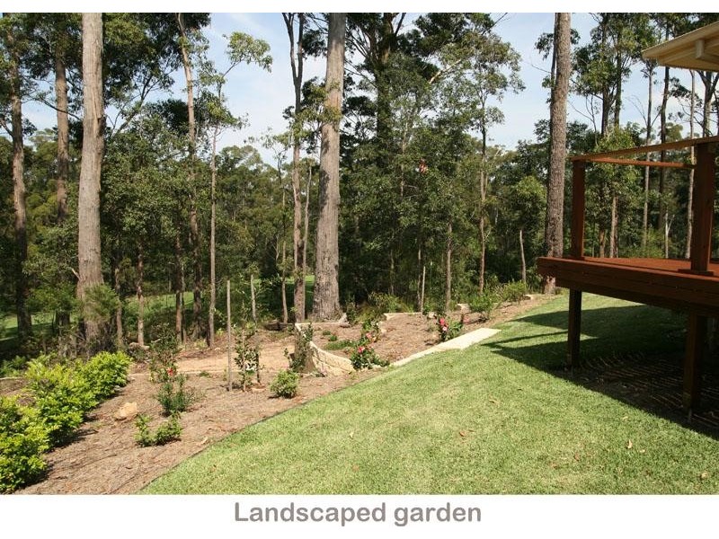 13 Yarrawonga Dr, Mollymook NSW 2539