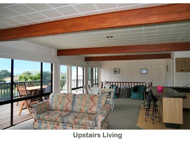 85 Carroll Ave, Mollymook NSW 2539