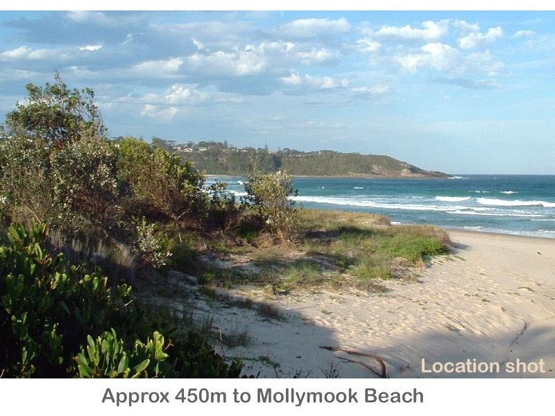 85 Carroll Ave, Mollymook NSW 2539