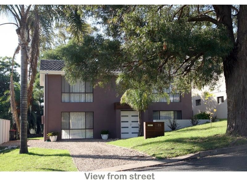 74 Carroll Ave, Mollymook NSW 2539