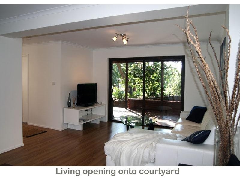 74 Carroll Ave, Mollymook NSW 2539