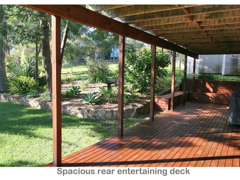 74 Carroll Ave, Mollymook NSW 2539