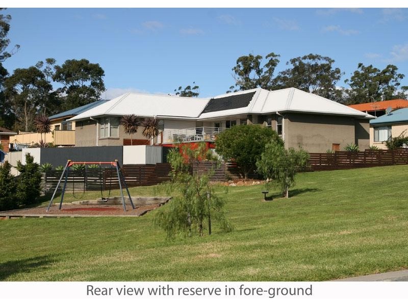 9 Clifford  Cl, Mollymook NSW 2539