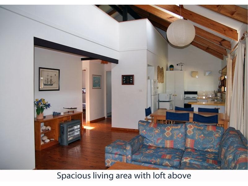 125 Mitchell Pde, Mollymook NSW 2539