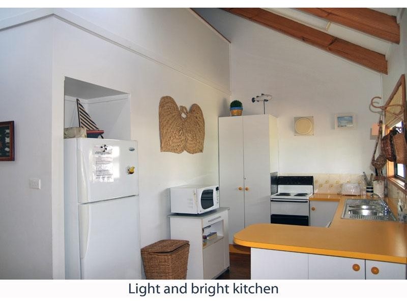125 Mitchell Pde, Mollymook NSW 2539