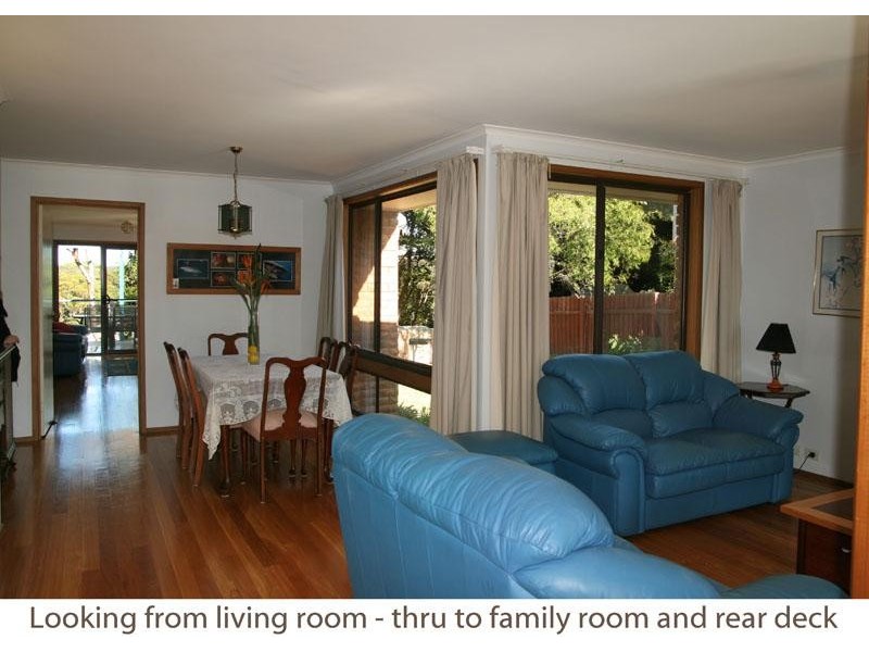 73 Bannister Head Rd, Mollymook NSW 2539