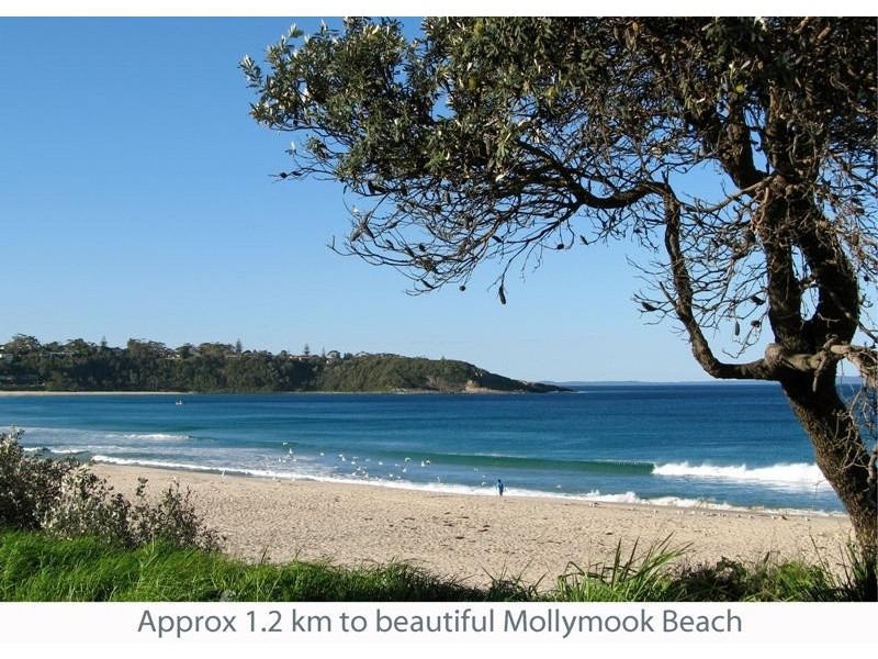 5 Toorak  Cl, Mollymook NSW 2539