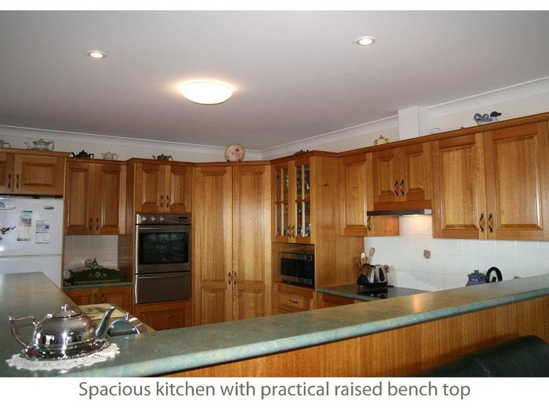 207 Mitchell Pde, Mollymook NSW 2539