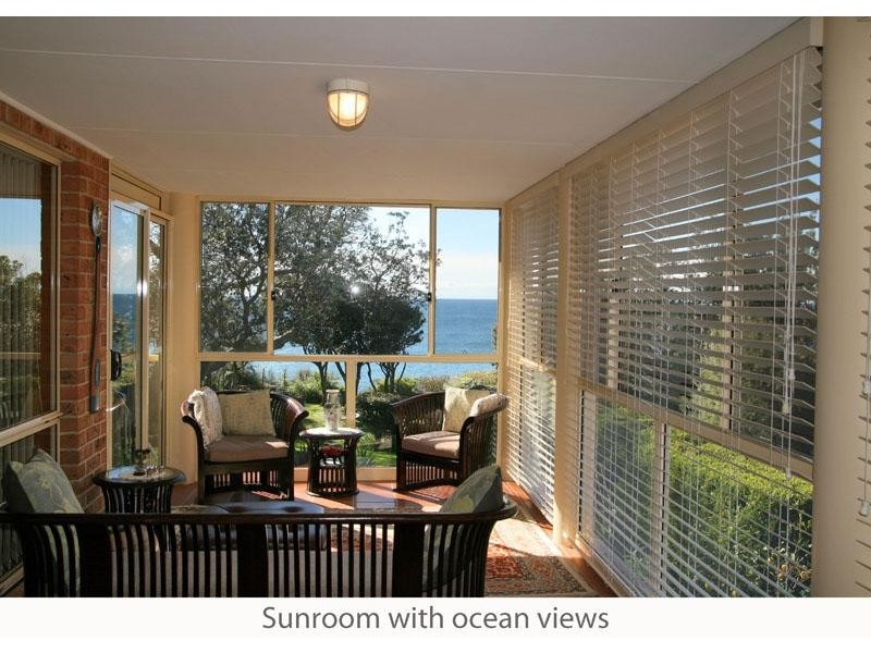 207 Mitchell Pde, Mollymook NSW 2539