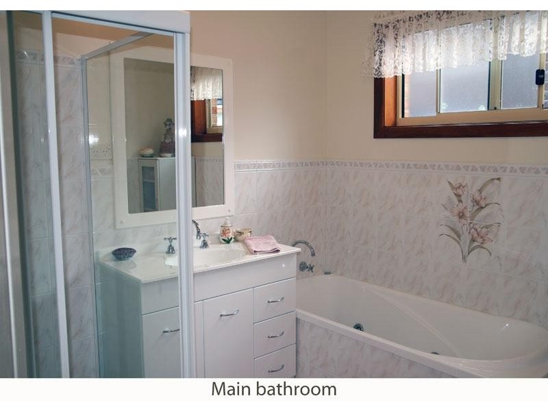 207 Mitchell Pde, Mollymook NSW 2539