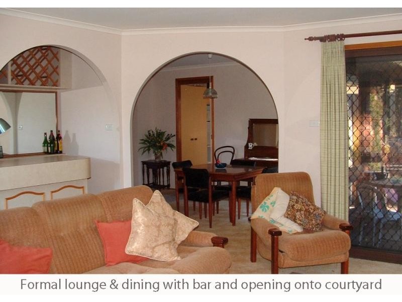 1 Taurus Spur, Narrawallee NSW 2539