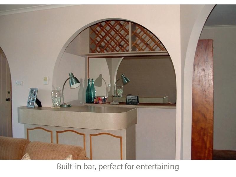 1 Taurus Spur, Narrawallee NSW 2539