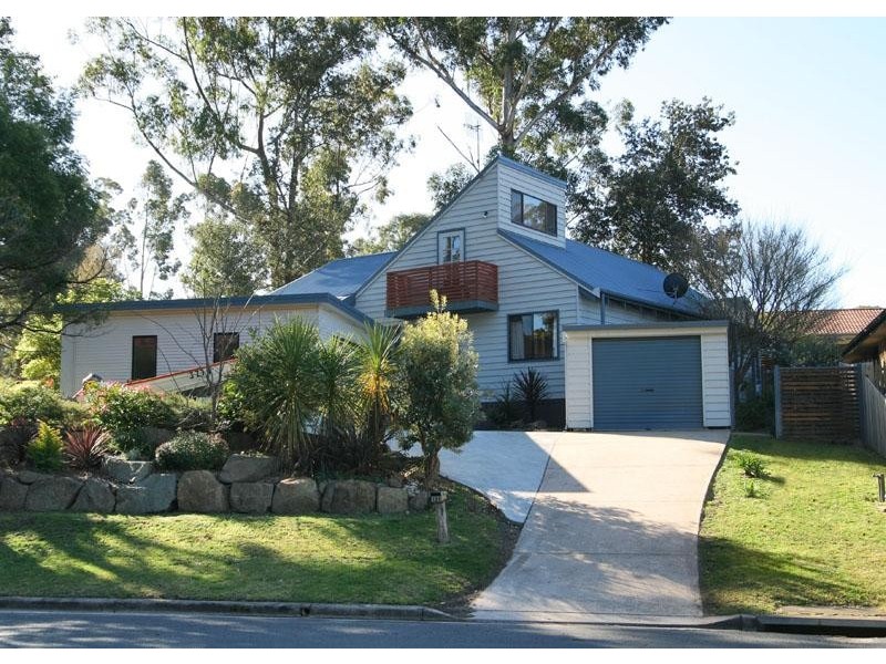 126 Garside  Rd, Mollymook NSW 2539