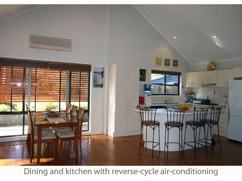 126 Garside  Rd, Mollymook NSW 2539