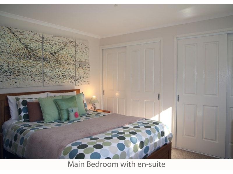 126 Garside  Rd, Mollymook NSW 2539