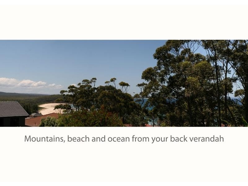 8 Manning Ave, Narrawallee NSW 2539