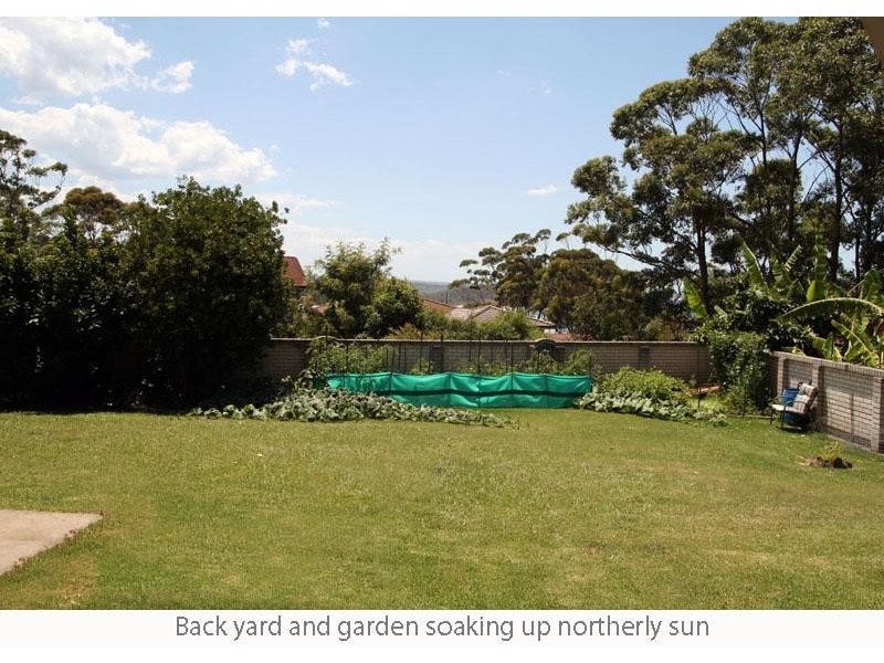 8 Manning Ave, Narrawallee NSW 2539