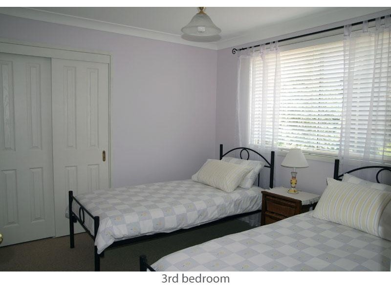 15  Seaspray St, Narrawallee NSW 2539