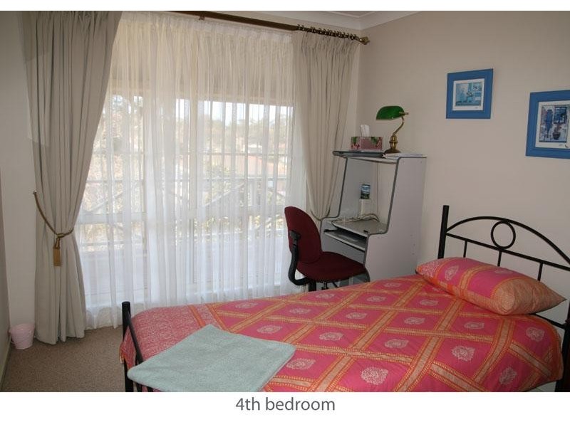 15  Seaspray St, Narrawallee NSW 2539