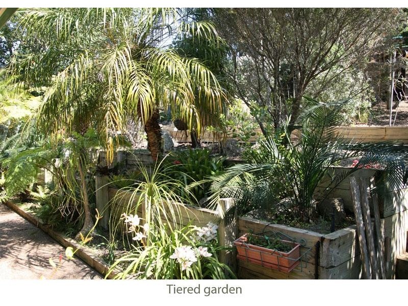 15  Seaspray St, Narrawallee NSW 2539