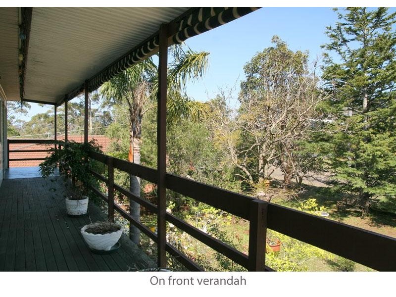 36 Tallwood Ave, Mollymook NSW 2539