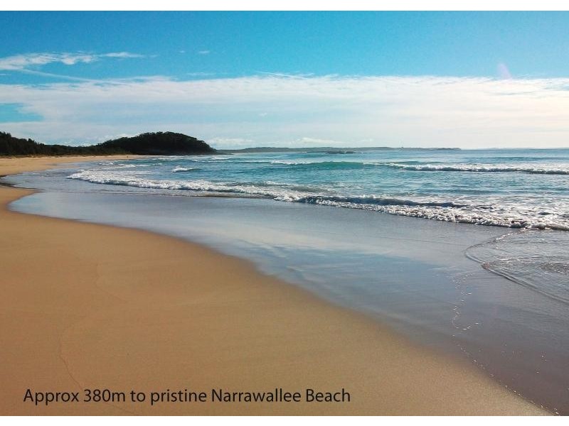 36 Tallwood Ave, Mollymook NSW 2539