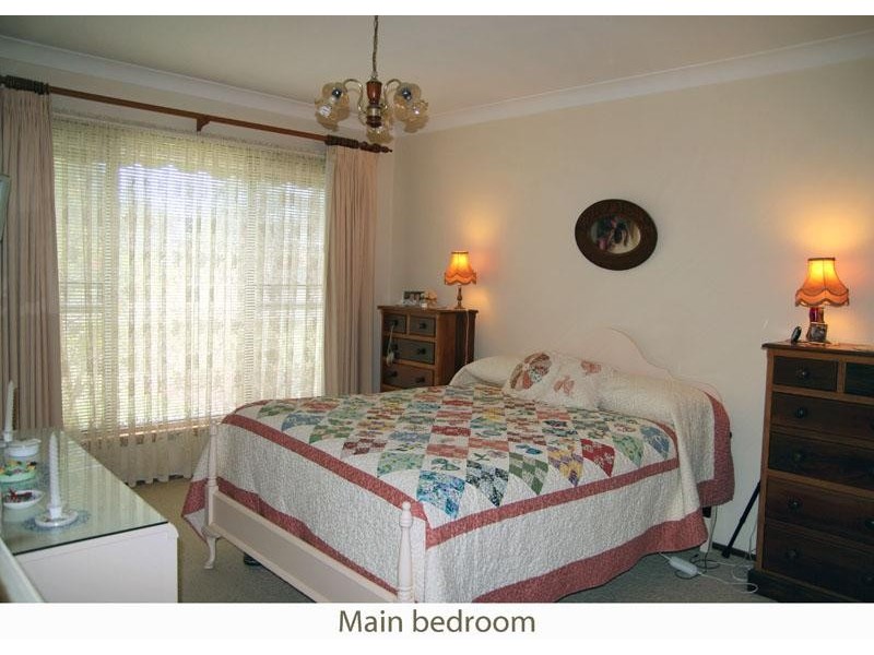 27 Tallwood Ave, Mollymook NSW 2539