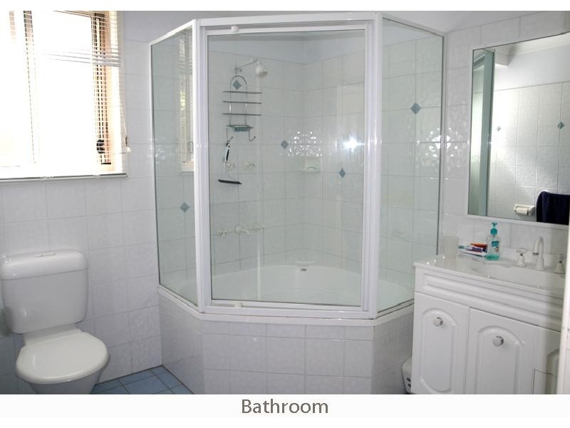 52 Valley Dr, Mollymook NSW 2539