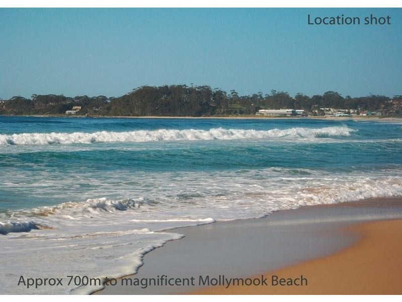 52 Valley Dr, Mollymook NSW 2539