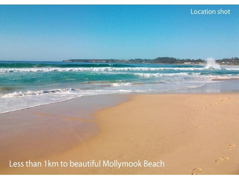 20 Valley Dr, Mollymook NSW 2539
