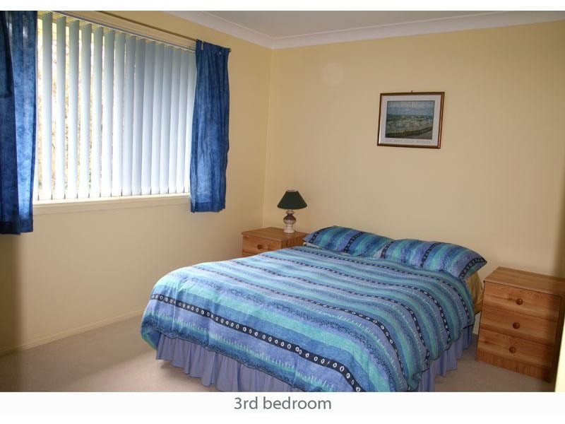 96 Leo Dr, Narrawallee NSW 2539